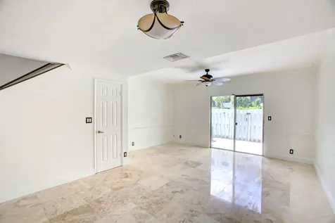 2855 NE 15th Street Pompano Beach FL 33062