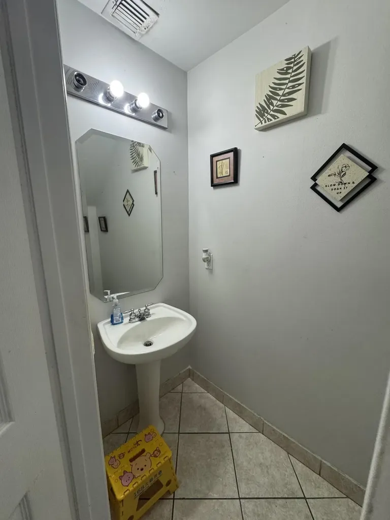 1490 NW 144th Avenue Pembroke Pines FL 33028
