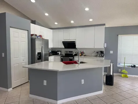 1490 NW 144th Avenue Pembroke Pines FL 33028