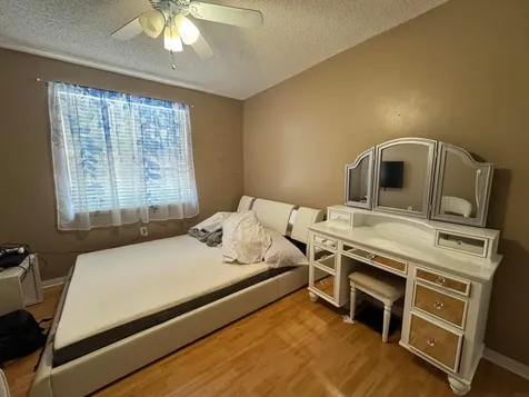 1490 NW 144th Avenue Pembroke Pines FL 33028