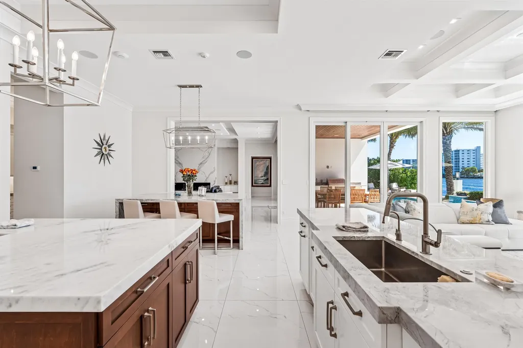 7212 NE 8th Drive Boca Raton FL 33487