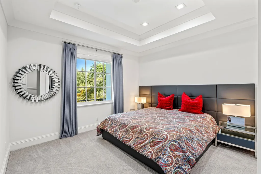 7212 NE 8th Drive Boca Raton FL 33487