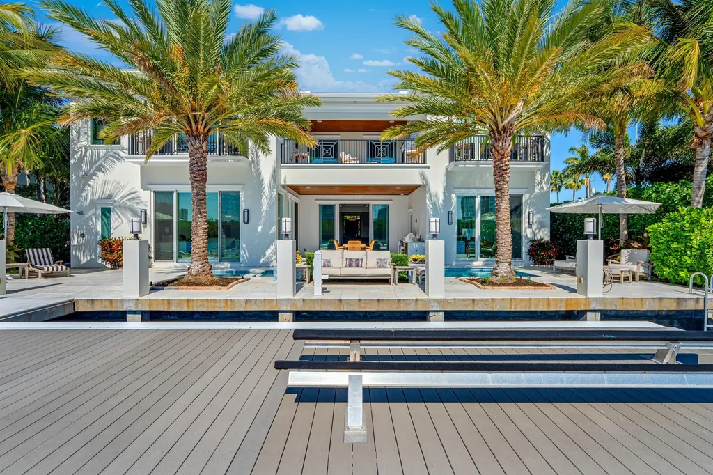 7212 NE 8th Drive Boca Raton FL 33487