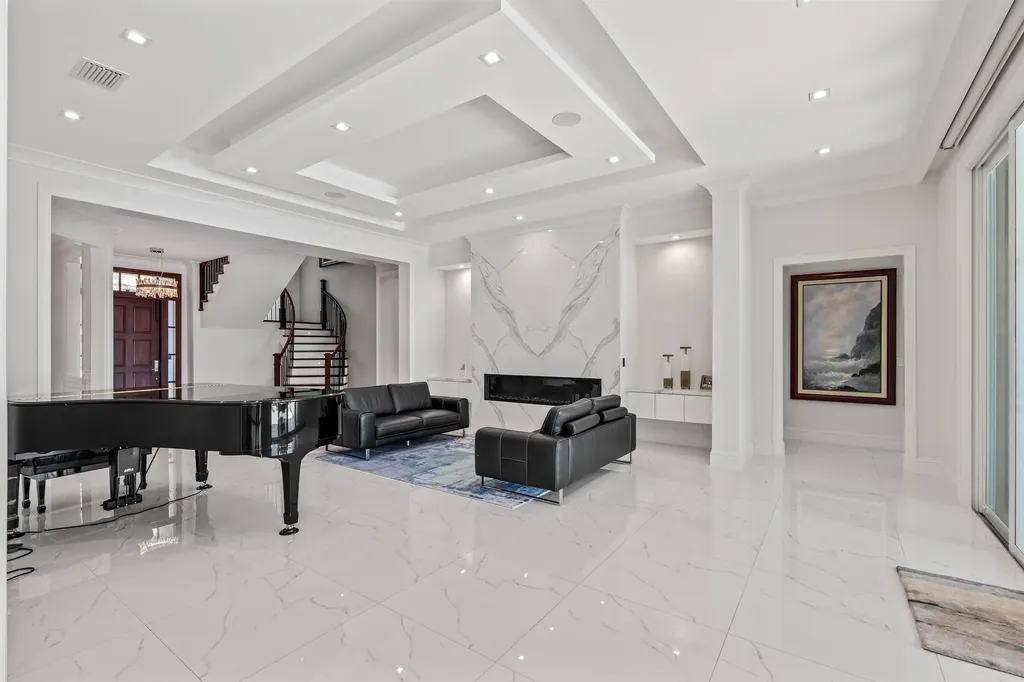 7212 NE 8th Drive Boca Raton FL 33487