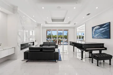 7212 NE 8th Drive Boca Raton FL 33487