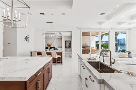 7212 NE 8th Drive Boca Raton FL 33487
