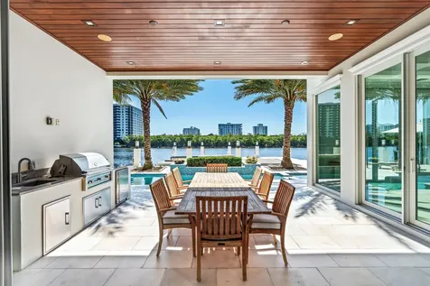 7212 NE 8th Drive Boca Raton FL 33487