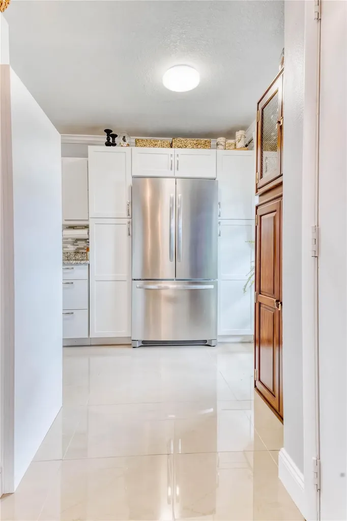 8751 Chevy Chase Drive Boca Raton FL 33433