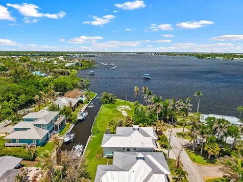 2534 SW Conch Cove Lane Palm City FL 34990