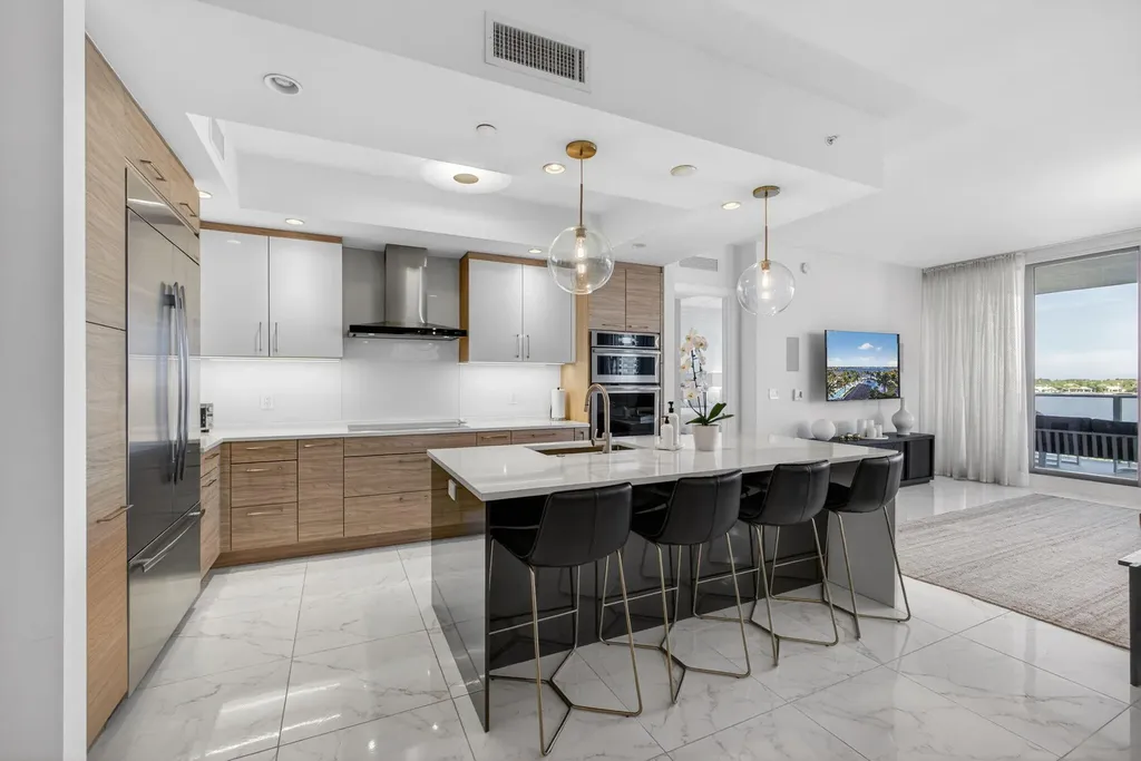 2 Water Club Way North Palm Beach FL 33408