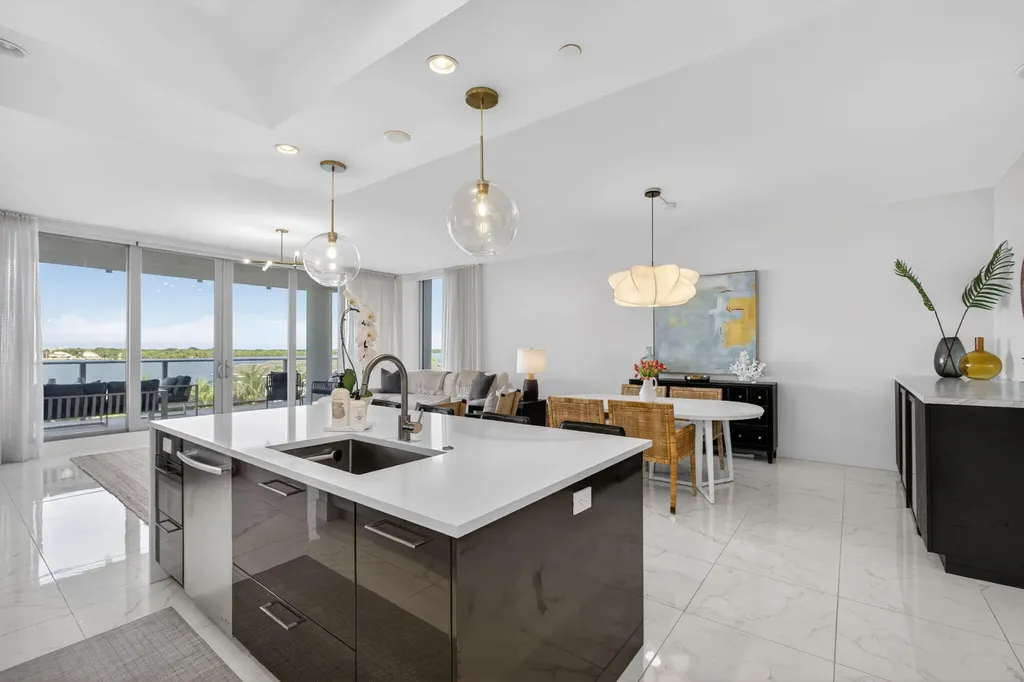 2 Water Club Way North Palm Beach FL 33408