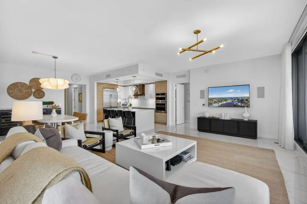 2 Water Club Way North Palm Beach FL 33408