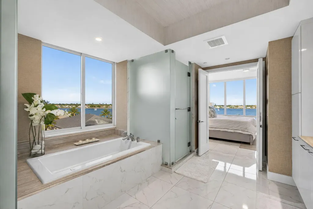 2 Water Club Way North Palm Beach FL 33408