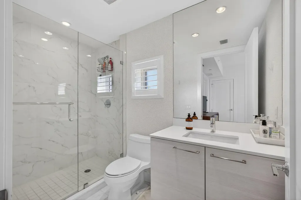 2 Water Club Way North Palm Beach FL 33408