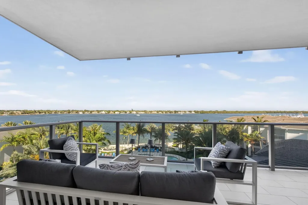 2 Water Club Way North Palm Beach FL 33408
