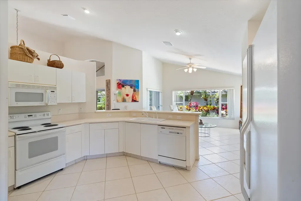 7391 Falls Road W Boynton Beach FL 33437