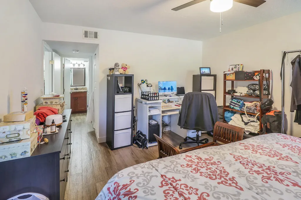 5701 Riverside Drive Coral Springs FL 33067