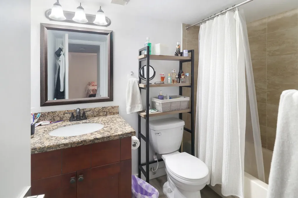 5701 Riverside Drive Coral Springs FL 33067