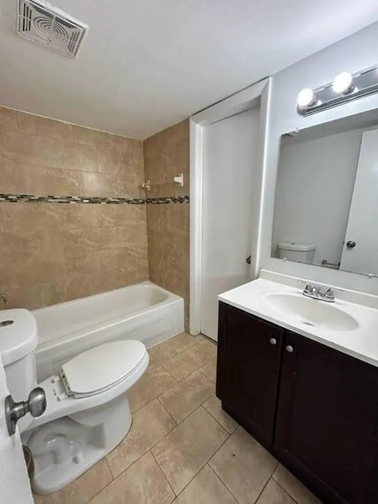6601 SW 46th Street Davie FL 33314