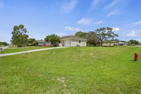 601 SW Ester Avenue Port St Lucie FL 34983