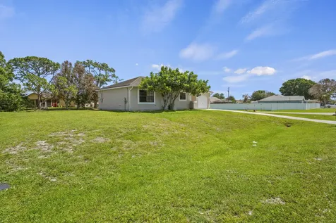 601 SW Ester Avenue Port St Lucie FL 34983