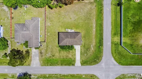 601 SW Ester Avenue Port St Lucie FL 34983