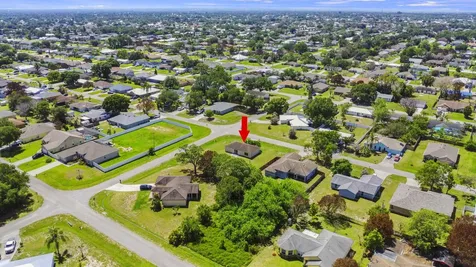 601 SW Ester Avenue Port St Lucie FL 34983