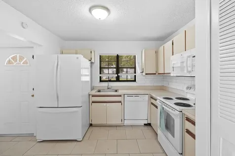 601 SW Ester Avenue Port St Lucie FL 34983