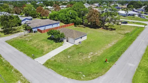 601 SW Ester Avenue Port St Lucie FL 34983
