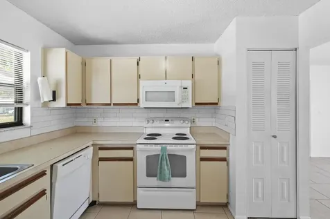 601 SW Ester Avenue Port St Lucie FL 34983