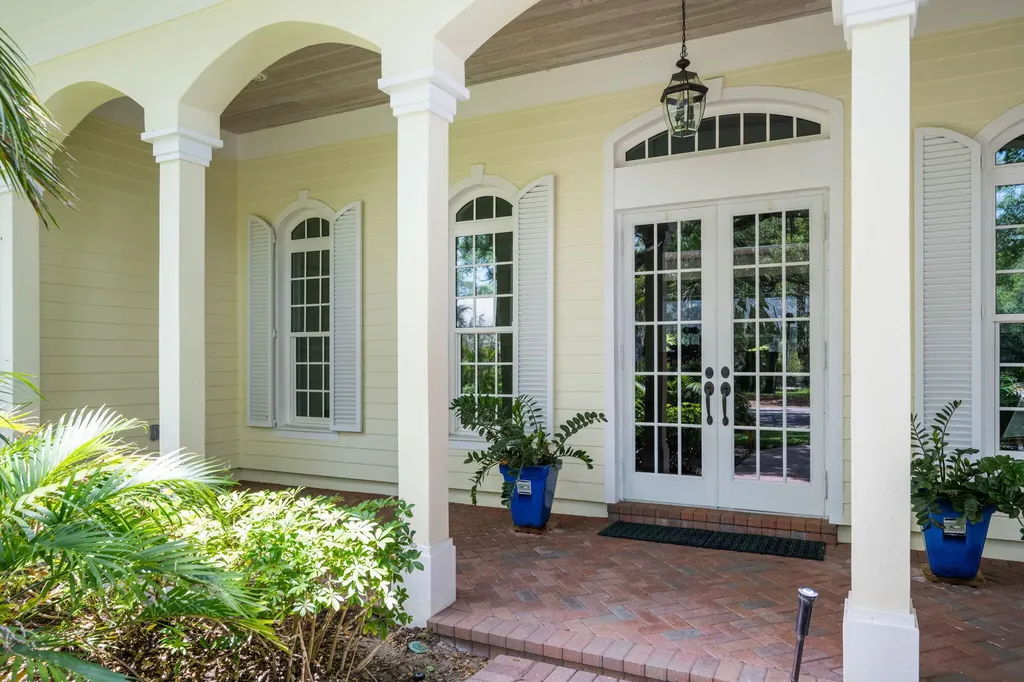1031 River Trail Indian River Shores FL 32963