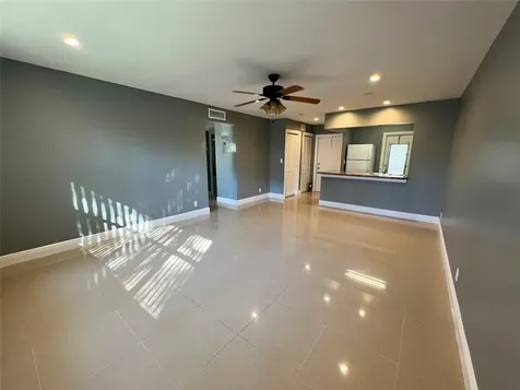 610 SE 2nd Avenue Deerfield Beach FL 33441
