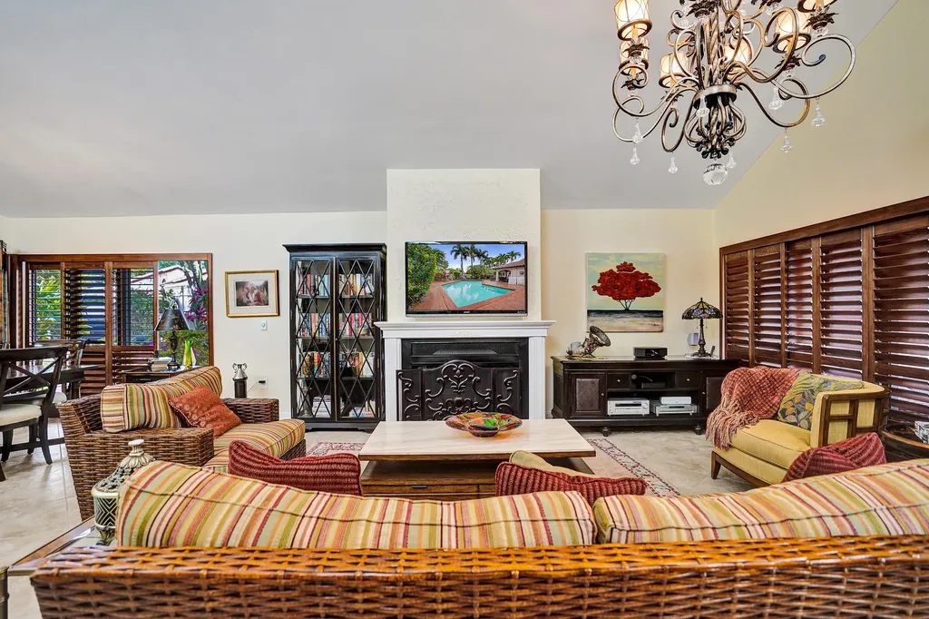 721 Via Genova Deerfield Beach FL 33442