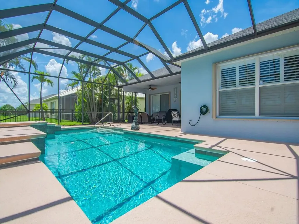 605 Tangelo Circle SW Vero Beach FL 32968