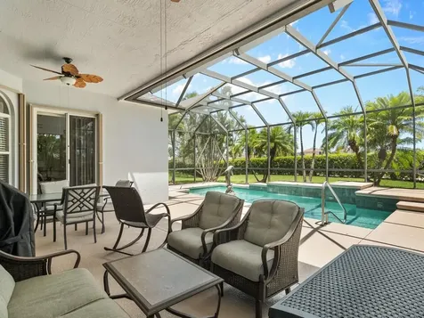 605 Tangelo Circle SW Vero Beach FL 32968