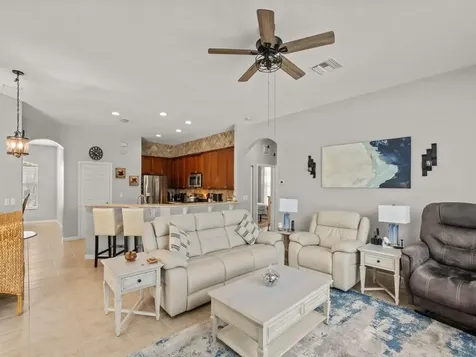 605 Tangelo Circle SW Vero Beach FL 32968