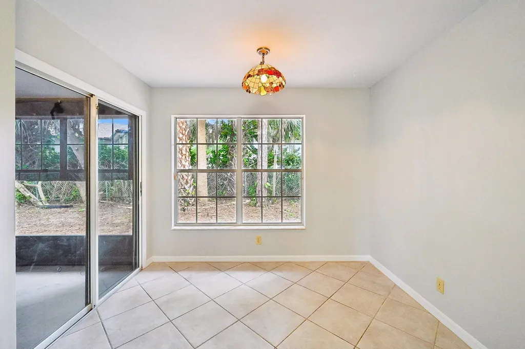 160 Royal Pine Circle S Royal Palm Beach FL 33411