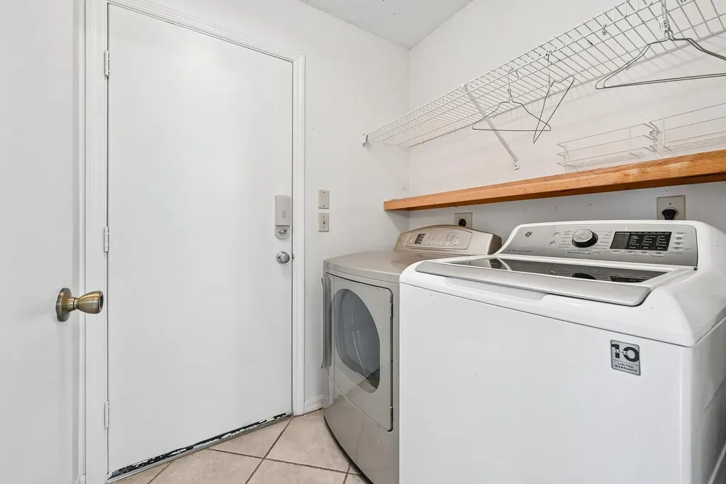 160 Royal Pine Circle S Royal Palm Beach FL 33411