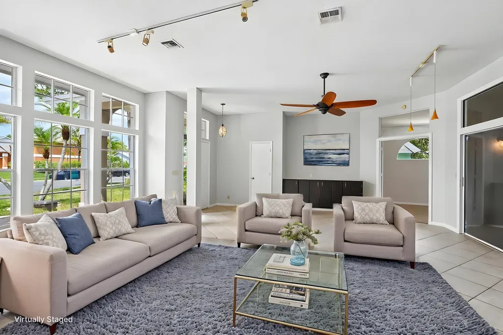 160 Royal Pine Circle S Royal Palm Beach FL 33411