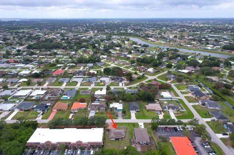 651 SW Badger Terrace Port St Lucie FL 34953