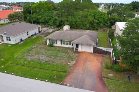 651 SW Badger Terrace Port St Lucie FL 34953