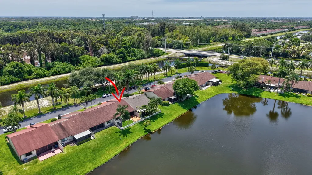 43 Mayfair Lane Boynton Beach FL 33426