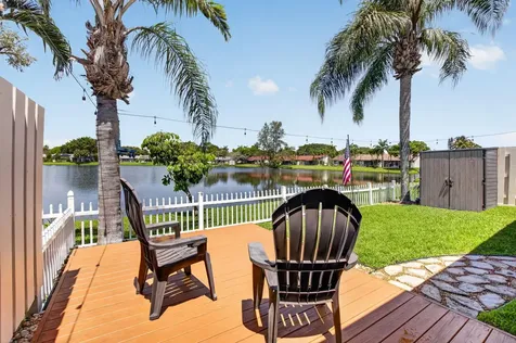 43 Mayfair Lane Boynton Beach FL 33426