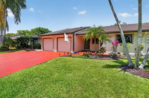 43 Mayfair Lane Boynton Beach FL 33426
