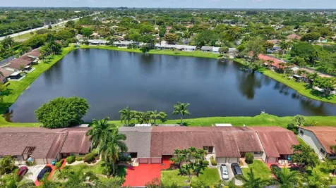 43 Mayfair Lane Boynton Beach FL 33426