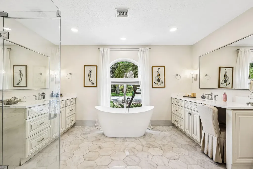5736 NW 46th Drive Coral Springs FL 33067