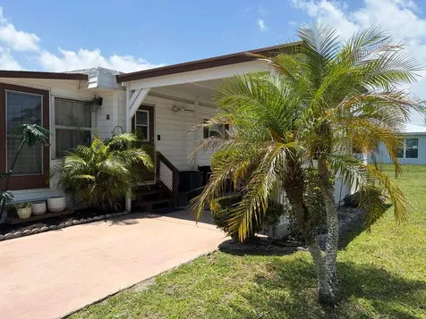 52 Huarte Way Port St Lucie FL 34952
