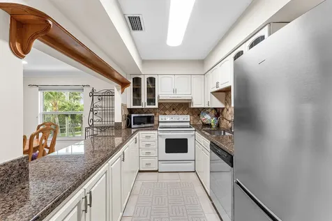 99 Seabreeze Avenue Delray Beach FL 33483