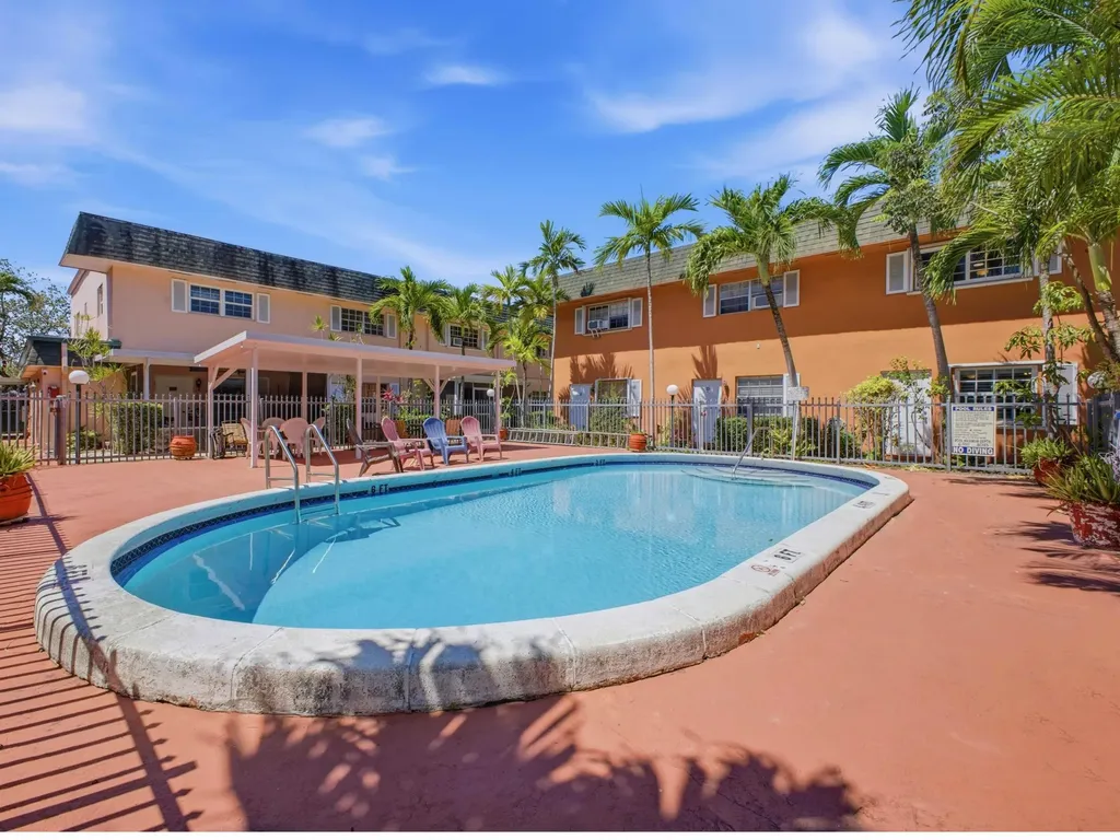 2200 Monroe Street Hollywood FL 33020
