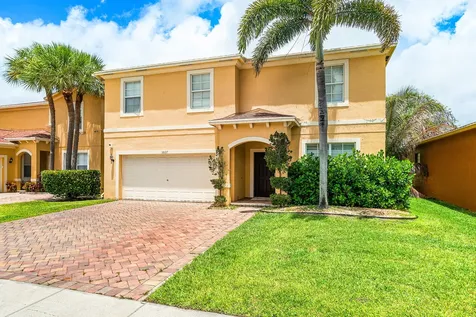 5827 Gypsum Place West Palm Beach FL 33413